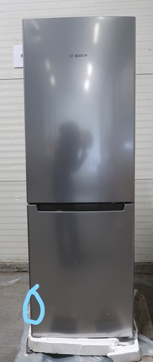 Bosch hladnjak KGN33NLEB RO