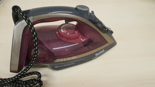 Tefal parna pegla FV6840E0