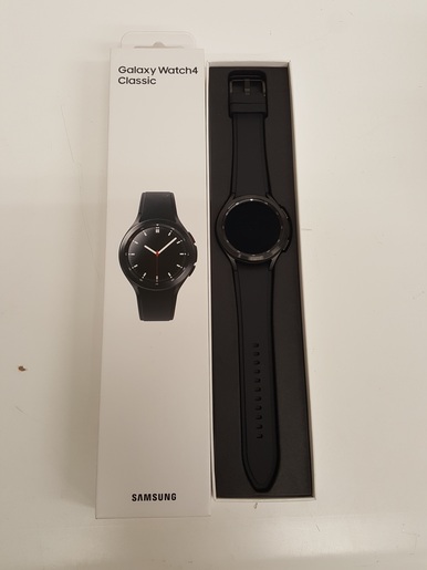 Samsung Galaxy Watch4 Classic 46mm BT, Crna, pametni sat RT