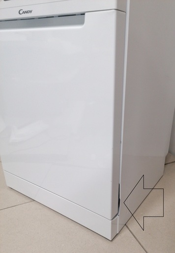 Candy perilica posuđa CF 3E7E0W RO