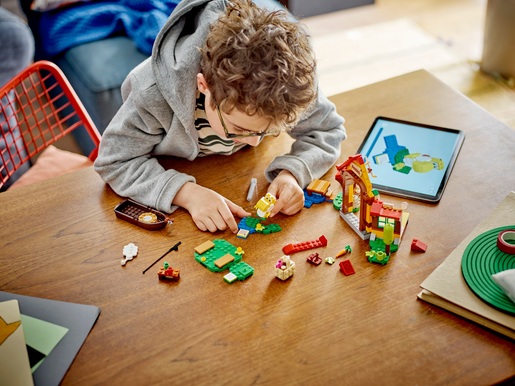 LEGO Super Mario Piknik pred Mariovom kućom – proširena staza 71422 RA