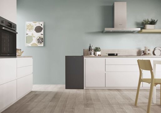 Candy hladnjak CHASD4385EBC RO