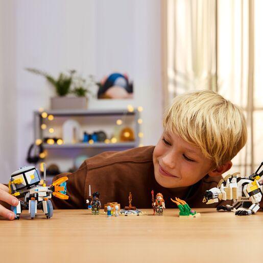 LEGO® Aloy i Varl vs. Shell-Walker i Sawtooth 77037 RA