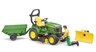 Bruder traktor kosilica John Deere s prikolicom i figurom