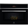 Electrolux pećnica EVM8E09X