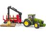 Bruder traktor John Deere 7R 350 s prikolicom i 4 trupca