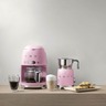 Smeg aparat za filter kavu, pink