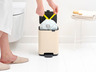 Brabantia Bo kanta s pedalom, 4 l, bež