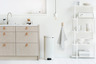 Brabantia NewIcon kanta s pedalom, 30 l, bijela