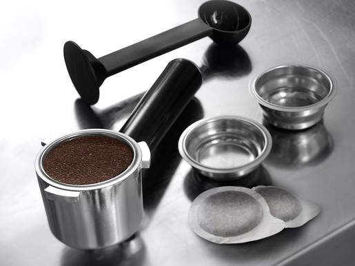 DeLonghi aparat za espresso kafu EC 685.M Sivi