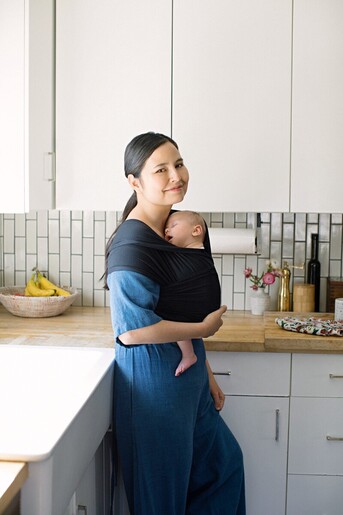 Ergobaby Aura marama, Black
