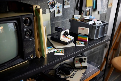 LEGO Polaroid OneStep SX-70 Camera 21345