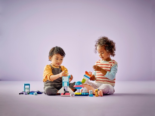 LEGO DUPLO Town 3-u-1 pustolovina u svemirskoj letjelici 10422