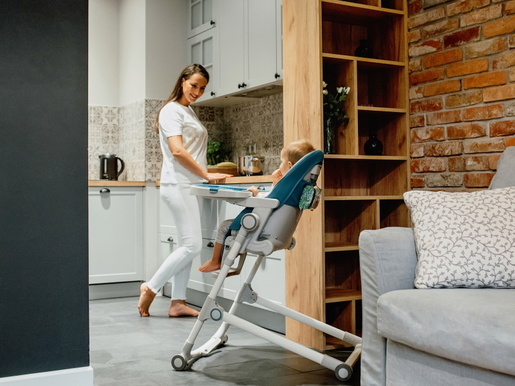 Lionelo dječja hranilica Cora, siva