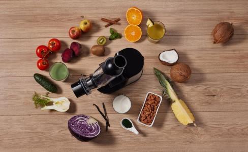 Gorenje sokovnik JC200BE Slow Juicer