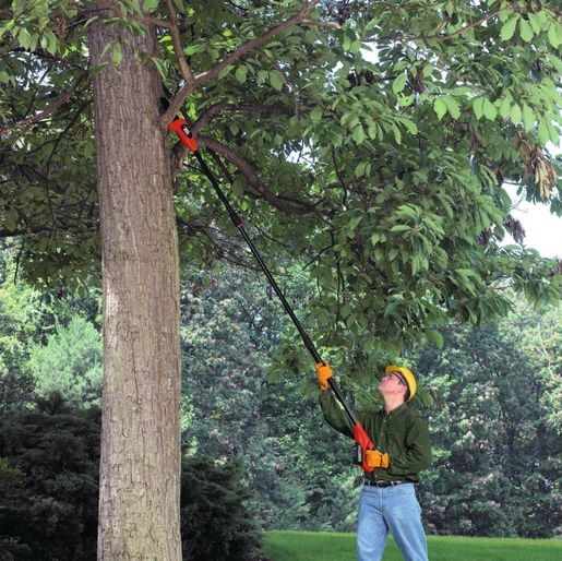 Black & Decker akumulatorska vertikalna testera 18 V 2,0AH