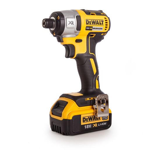 DeWalt akumulatorska udarna bušilica DCD795 + udarni odvijač DCF886 18 V, 4.0 Ah - BRUSHLESS motor