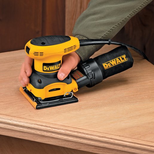 DeWalt vibracijska brusilica 230 W 115 mm