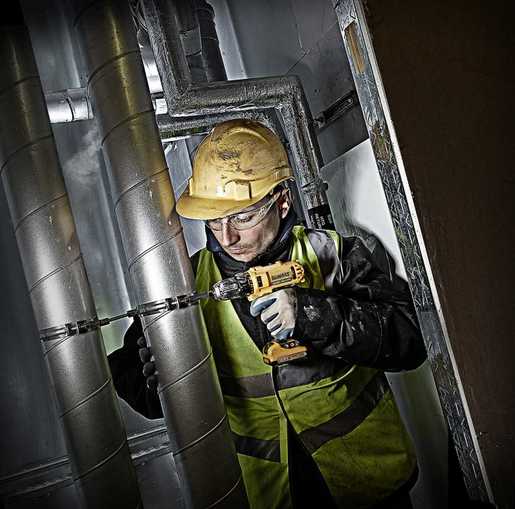 DEWALT akumulatorska bušilica 10,8 V - 2 akumulatora, punjač, kofer - DCD710D2