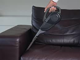 BLACK & DECKER aku ručni usisavač DVJ215B