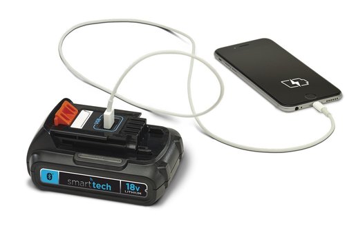 Black & Decker akumulatorska bušilica 18V smartTech