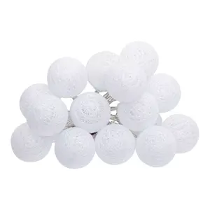 199-000664 Batoni деко лед лампи бело