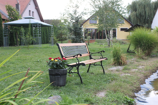 ROTO Полка S саксија 33x31cm