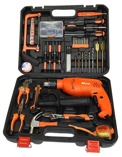 Safun Ударна бормашина 710W со додатоци