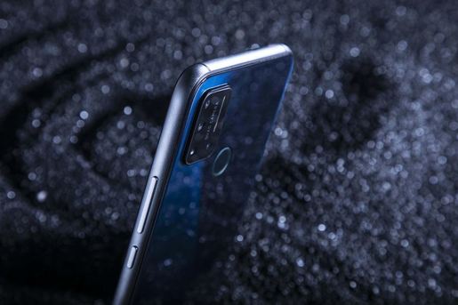 Vivax Smart Fly 6 4GB/128GB Diamond Black смартфон