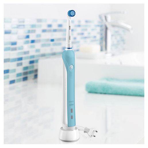 OralB PRO 700 D16 Sensi Ultra Thin електрична четка за заби