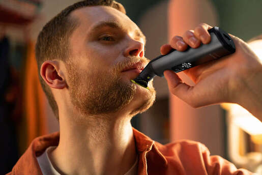 Philips QP6651/61 OneBlade Pro Машинка за бричење