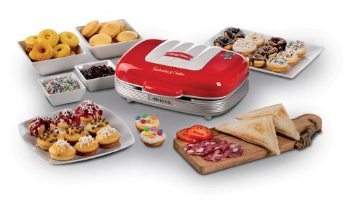 Ariete 1972 3во1 Апарат за сендвичи, мафини и крофни (црвен)