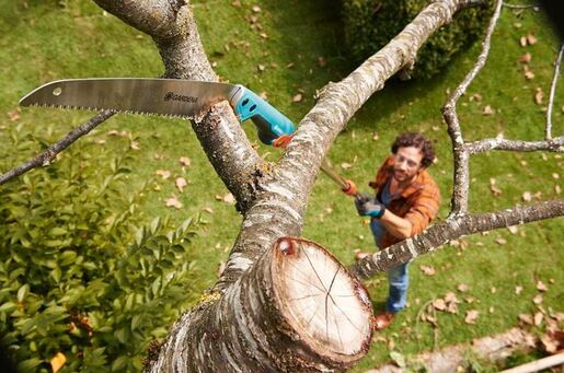 Gardena Saw 300PP телескопска пила 330мм