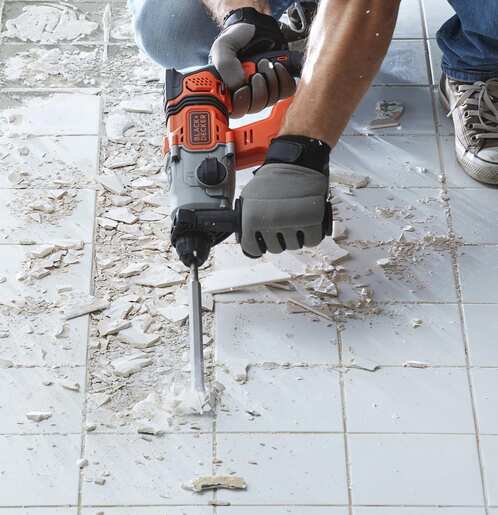 Black&Decker BCD900E2K-QW комбинирана хилта 18V