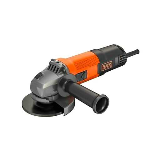 Black&Decker BEG110-QS Брусилка 750W мек старт