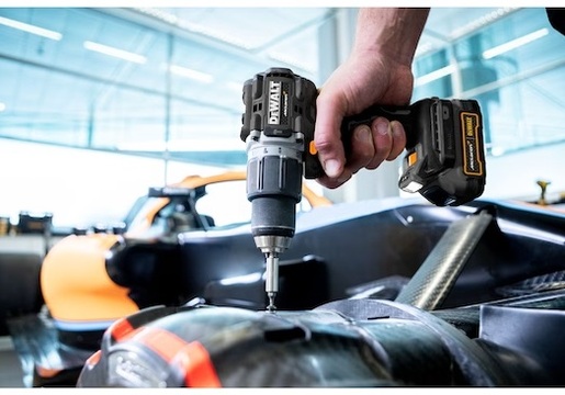 DeWalt DCD85ME2GT-QW Ударна Дупчалка 18V McLaren F1