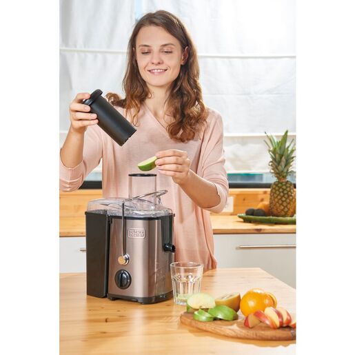 BLACK & DECKER BXJE600E Соковник