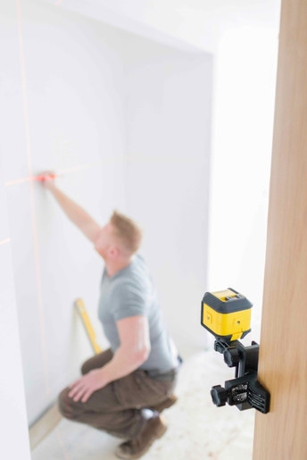 STANLEY CUBIX вкрстен ласер STHT77498-1