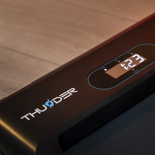 Thunder IDEA лента за пешачење