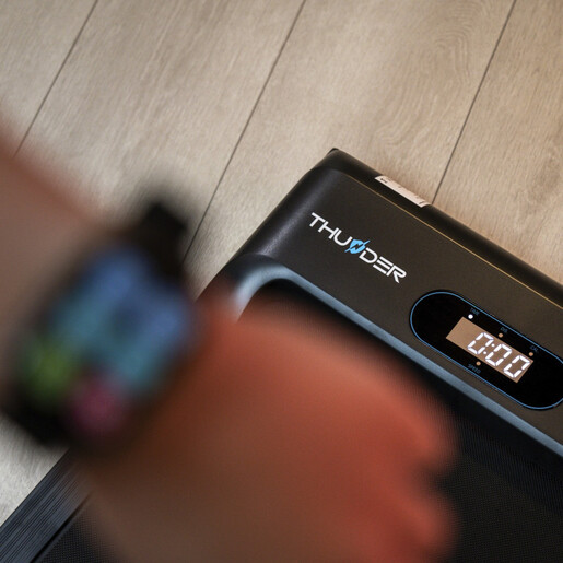 Thunder IDEA лента за пешачење