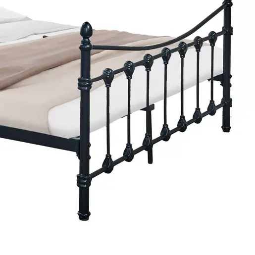 285-000017 Единечен кревет Beowulf black  140x190x102cm