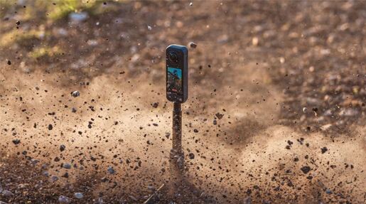 Insta360 X5 Essential Bundle