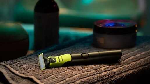 PHILIPS ONE BLADE QP 4631/65 машинка за бричење, 60min, 360°