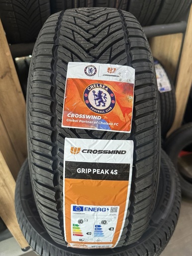 CrossWind 215/60 R17 100V GripPeak 4S XL