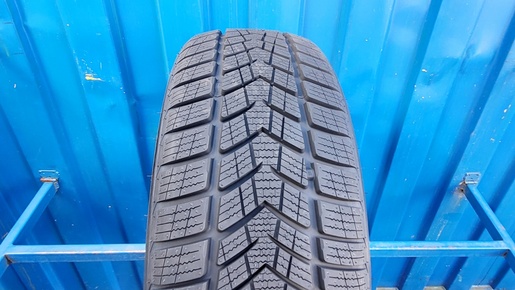 CrossWind 225/50 R17 98V GripPeak Winter XL
