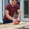 Black&Decker BEW220-QS Вибрациска брусилка 150W