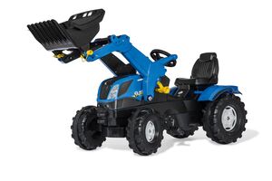 Traktor New Holland sa utovarivačem