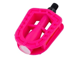 Pedala dečja pvc roza 1/2” uži navoj 87 x 65 x 24 mm 3193238