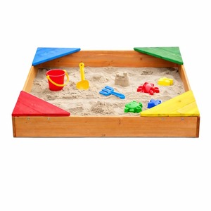 KINDER HOME Dečiji drveni peskarnik sa 4 sedišta – 90x90 cm, za dvorište i baštu WSB-900