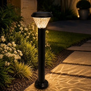 Stubna solarna lampa sa daljinskim upr. 11819 16834-11819